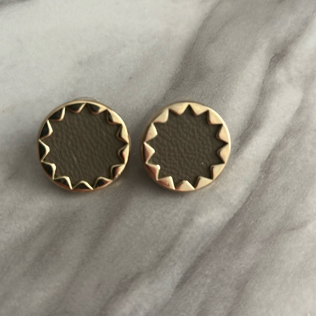 House Of Harlow Earrings 34$
